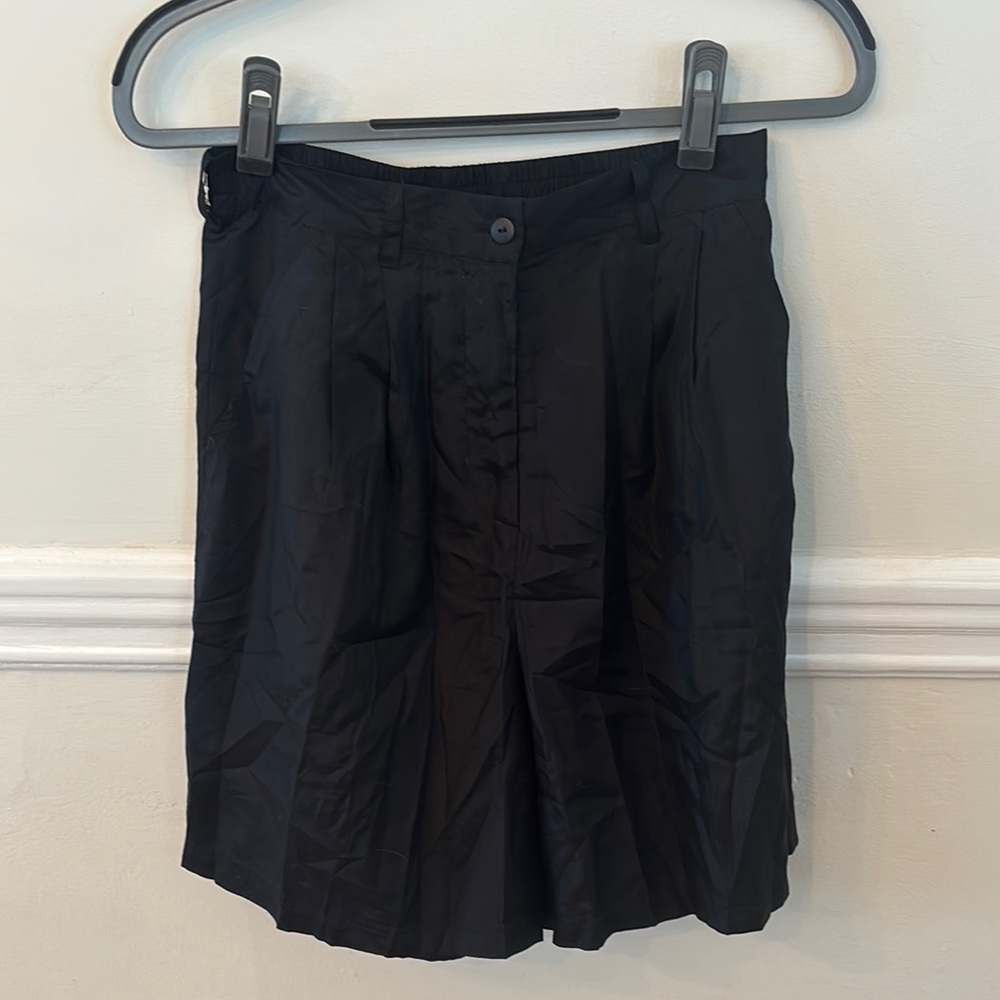 Vintage Oleg Cassini 100% Silk Shorts – Size M